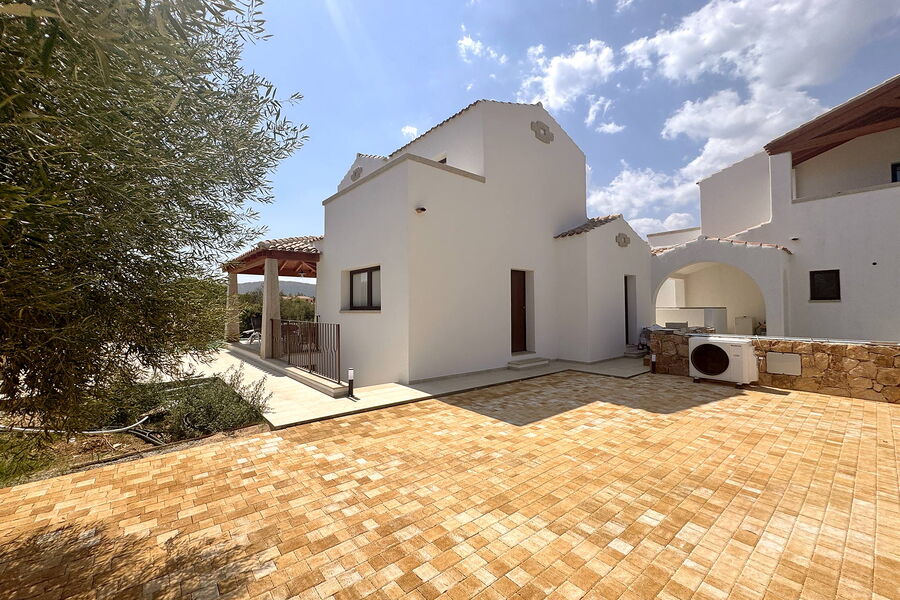 Neue Villa mit Privatpool in Budoni - Nr. 162/4
