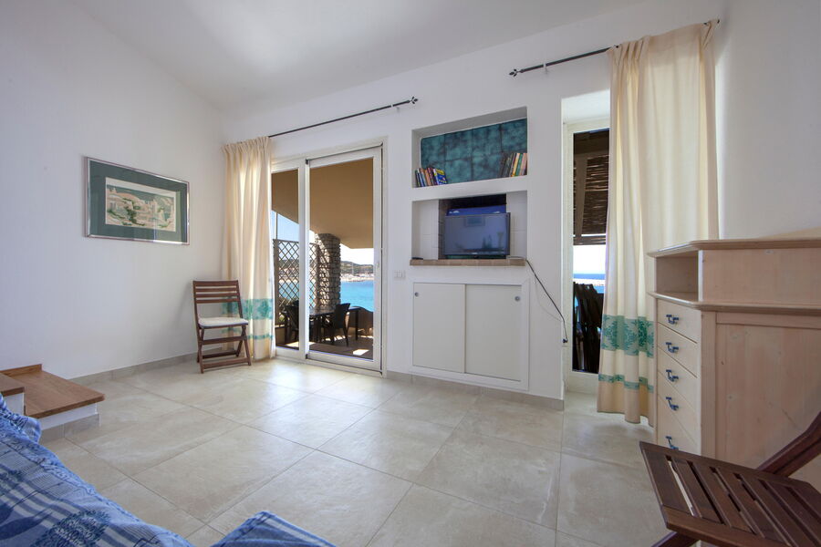 Felshaus über dem Wasser - Nr. S338.3