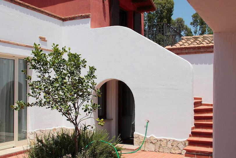 Turmvilla mit Pool I - Nr. S483