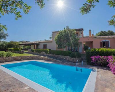 Smeralda-Villa mit Pool und Meerblick - Nr. 119B
