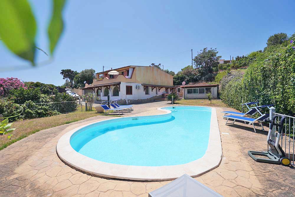 Panorama-Haus mit Pool - Nr. 179